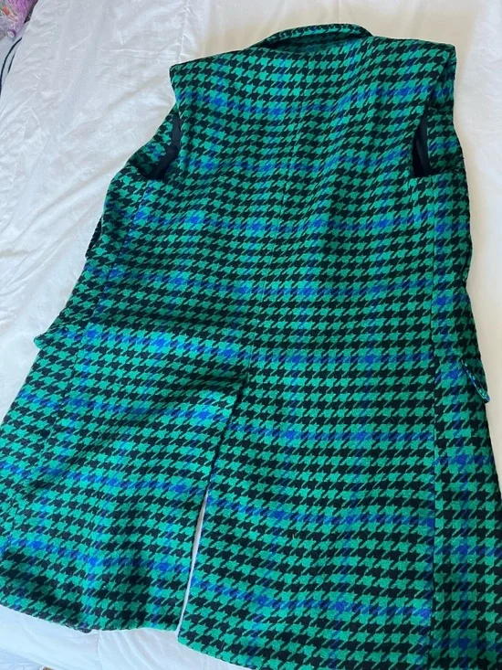 Kahlana Barfield Brown- Green & Blue Houndstooth Sleeveless Blazer Vest - Picture 6 of 6